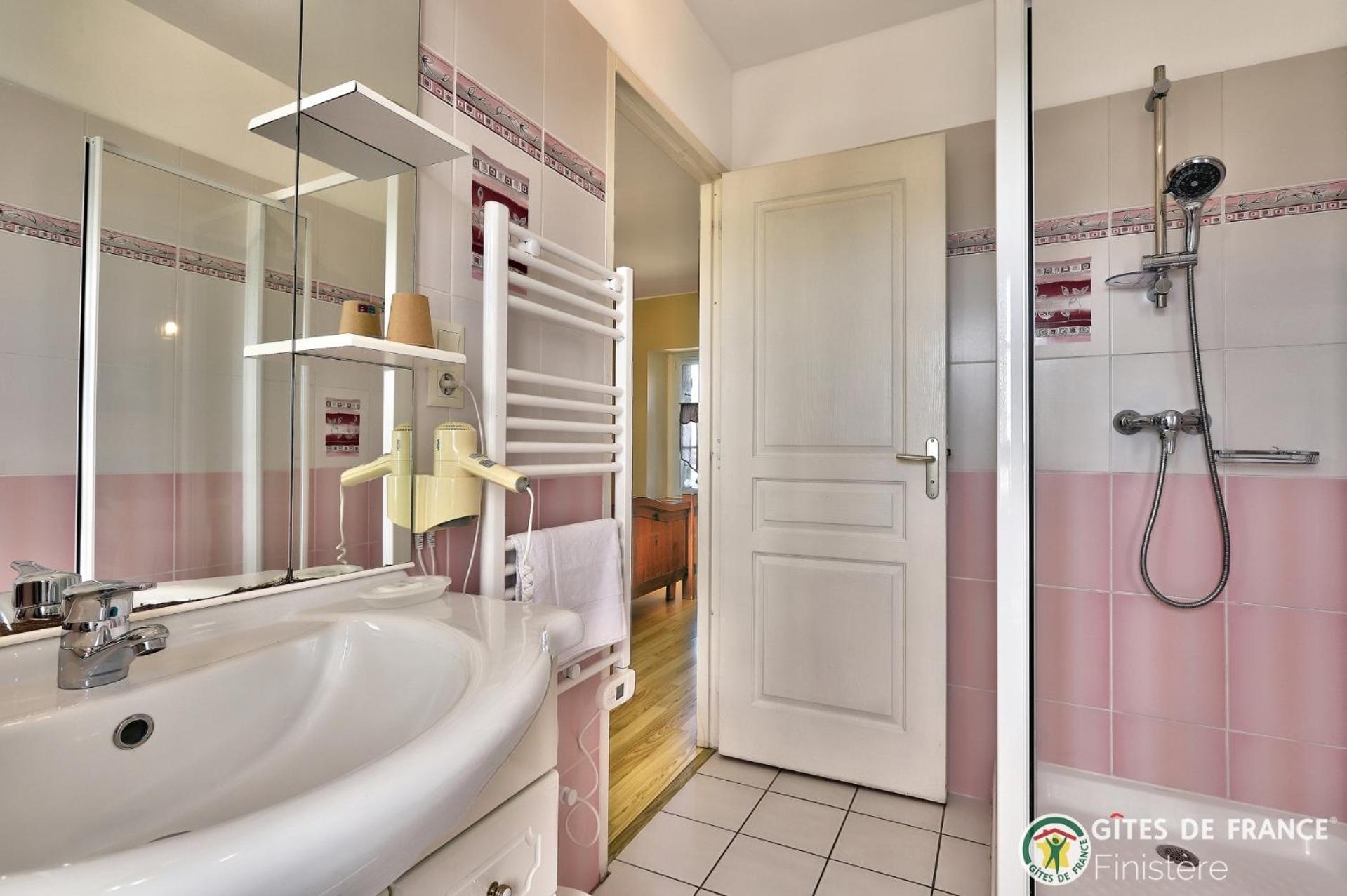 Saint-Pabu  La Cle Des Champs Des Abers B&B 외부 사진